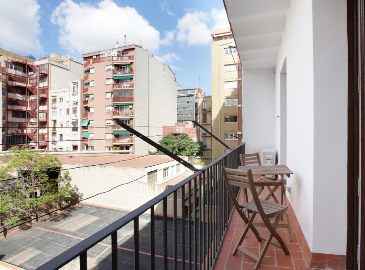 Napoles - Modernist Flat Close To Sagrada Familia Appartamento